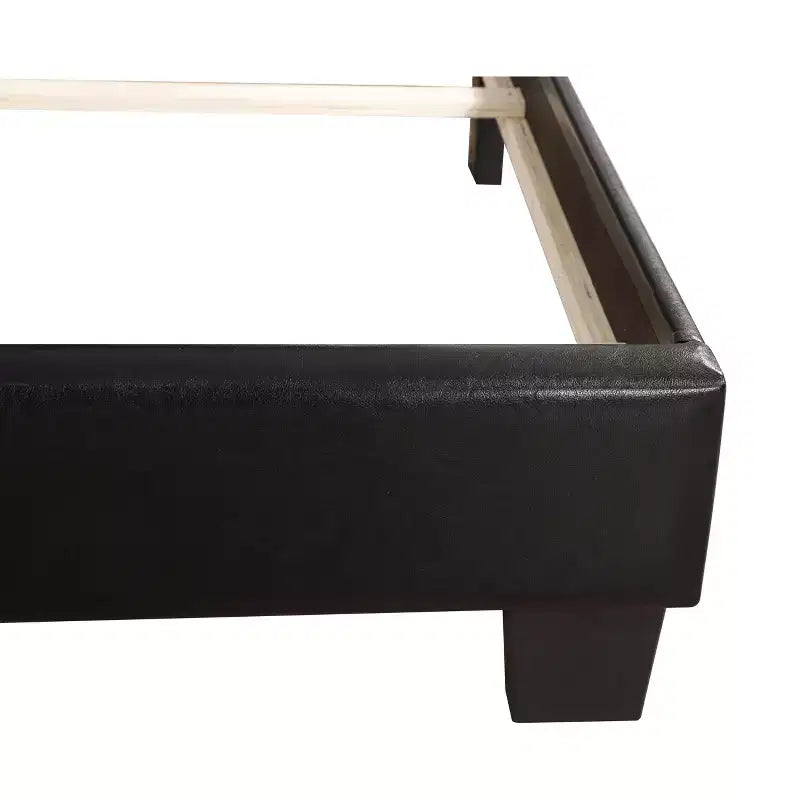 Letto matrimoniale con pannello Passion Furniture Caldwell
